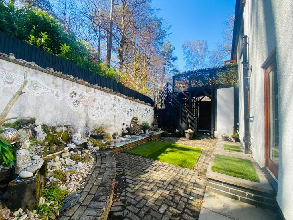 Eakie House Apartments - Кинлохлевън Екстериор снимка