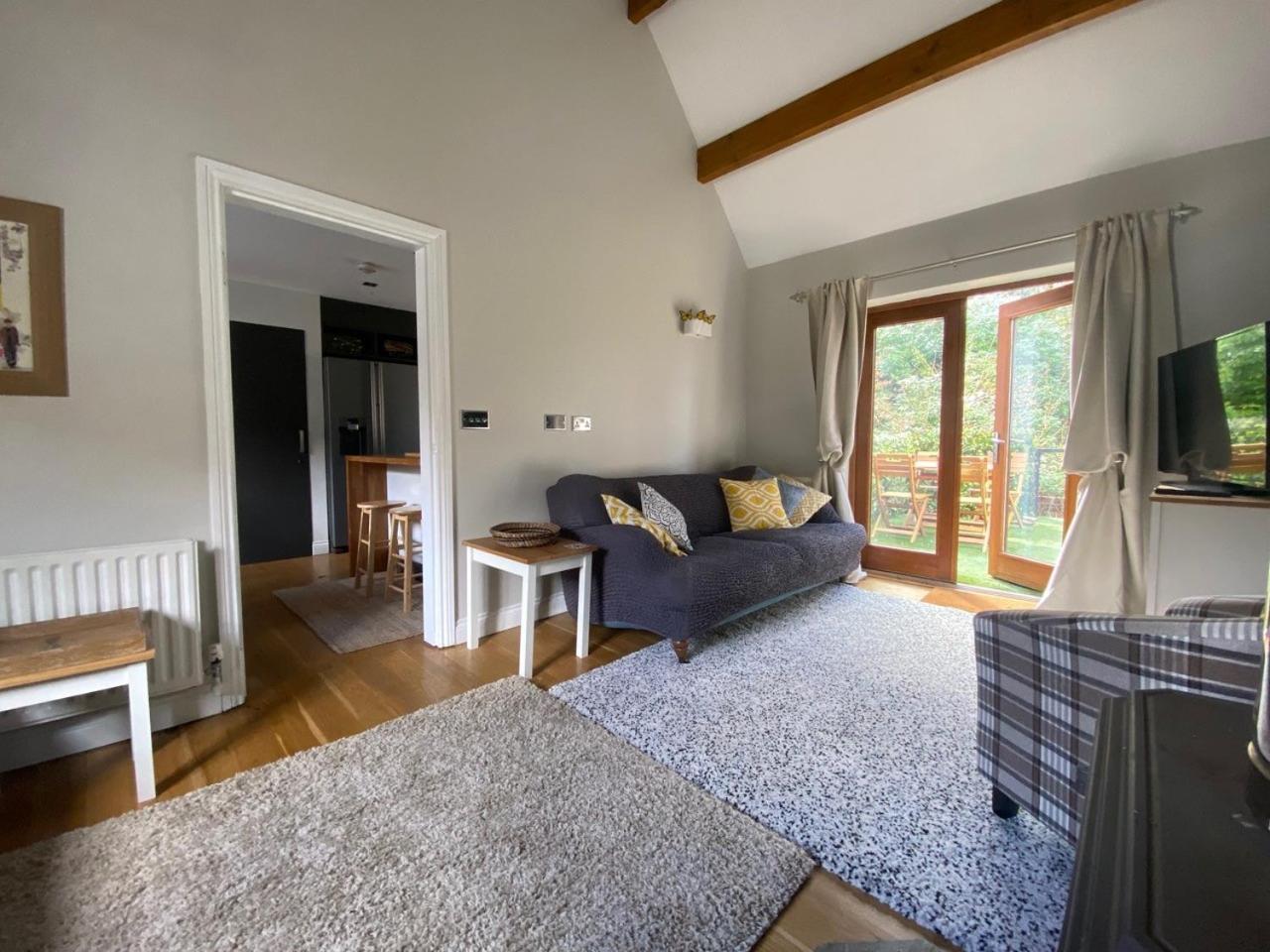 Eakie House Apartments - Кинлохлевън Екстериор снимка